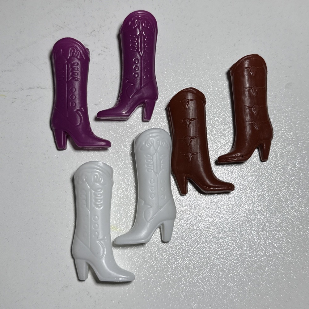 Vintage Barbie Signature Western Cowboy Boots Lot 3 Pairs White Brown‎ Purple